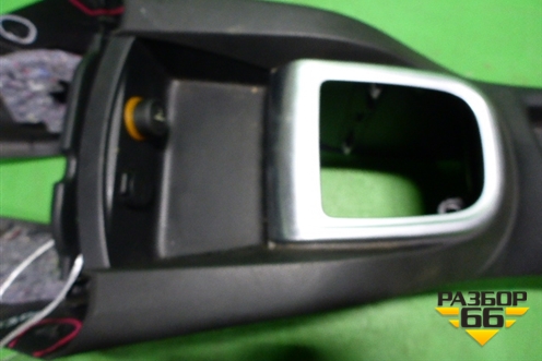 Консоль (9688072377) для Citroen C4 с 2010-2022г