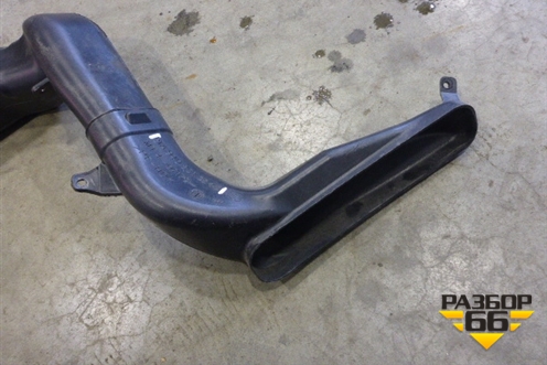 Воздуховод отопителя  (правый) (A9408310845) для Mercedes Benz  TRUCK Axor 2 с 2004г