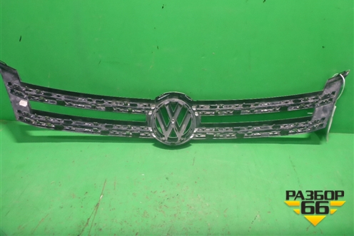 Накладка на решетку радиатора (5N0853655) для Volkswagen Tiguan с 2011-2016г