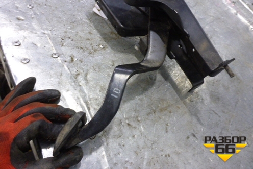 Педаль тормоза для Hyundai HD 35-78 с 2003г