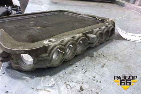 Крышка блока предохранителей (A0035400782) для Mercedes Benz  TRUCK Axor 2 с 2004г