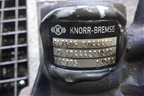 Суппорт задний левый (A9444201202) для Mercedes Benz  TRUCK Axor 2 с 2004г