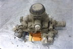 Регулятор давления тормозной системы (WABCO) (4757210180) для Mercedes Benz  TRUCK Axor 2 с 2004г