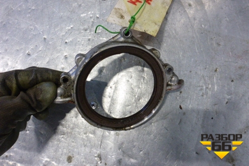 Крышка коленвала задняя (3.0л 24V 6G72) для Mitsubishi Pajero Sport с 1996-2008г