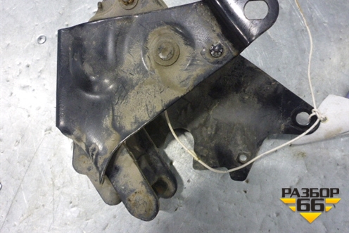 Замок кабины (правый) для Hyundai HD 35-78 с 2003г