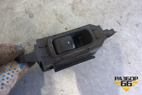 Кнопка стеклоподъёмника задняя правая для Subaru Legacy Outback (BP9) с 2003-2009г