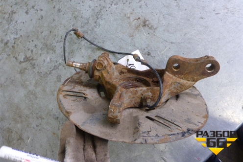 Кулак поворотный передний левый(3.0л.АКПП 4WD EZ30) для Subaru Legacy Outback (BP9) с 2003-2009г