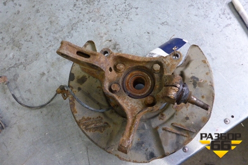 Кулак поворотный передний правый (3.0л.АКПП 4WD EZ30) для Subaru Legacy Outback (BP9) с 2003-2009г