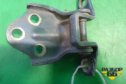 Петля двери передней правой верхняя для Mitsubishi Pajero Sport с 1996-2008г