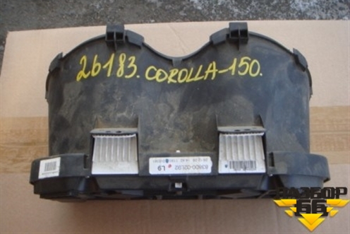 Щиток приборов МКПП для Toyota Auris с 2006-2012г