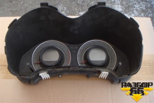 Щиток приборов МКПП для Toyota Auris с 2006-2012г