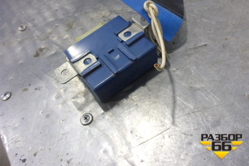 Реле антенны (MR517920) для Mitsubishi Pajero Sport с 1996-2008г