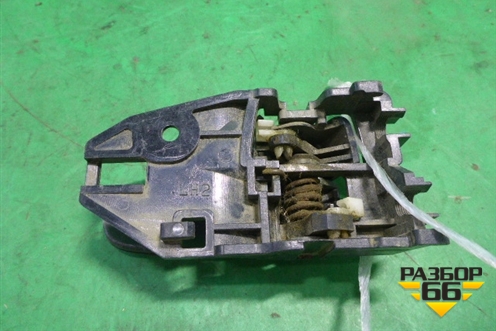 Ручка внутренняя двери передней левой для Mitsubishi Lancer-9  с 2003-2008г