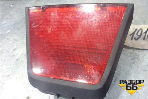 Фонарь задний стоп сигнал (8200211037) для Renault Logan с 2004-2015г