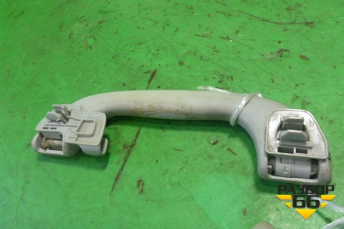Ручка внутренняя потолочная (задняя) для Mazda Mazda 3 (BK) с 2003-2009г 