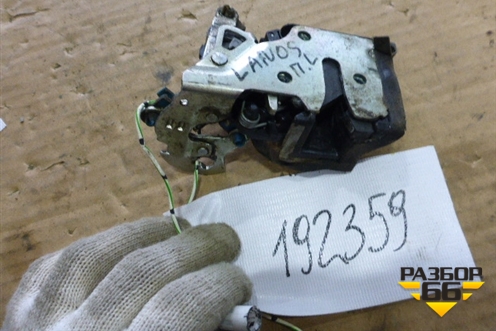 Замок двери передней левой (96305409) для Chevrolet Lanos с 2004г