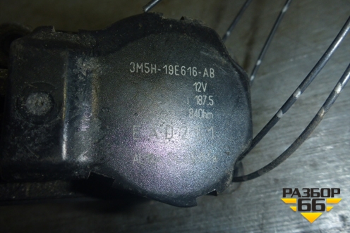Моторчик заслонки отопителя (3M5H19E616AВ) для Ford Focus 2 с 2008-2011г
