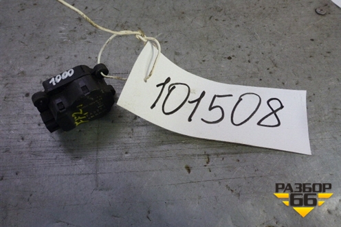 Моторчик заслонки отопителя (3M5H19E616AB) для Ford Focus 2 с 2008-2011г