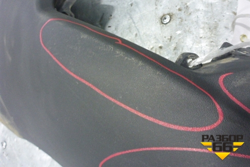 Накладка заднего бампера левая (8V17A895A) для Ford Kuga с 2008-2012г