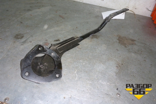 Растяжка стаканов (3M5111009AE) для Ford Focus 2 с 2008-2011г