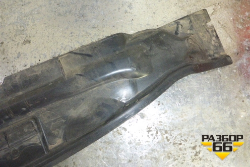 Короб водоотводящий для Ford Focus 2 с 2008-2011г