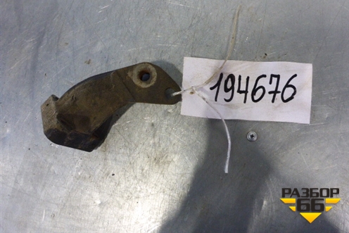 Кронштейн двигателя правый (46752132) для Fiat Albea с 2003г