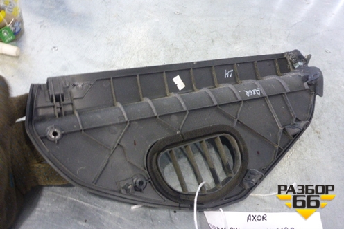 Накладка на торпедо  (Левая боковая) (A9406802706) для Mercedes Benz  TRUCK Axor 2 с 2004г