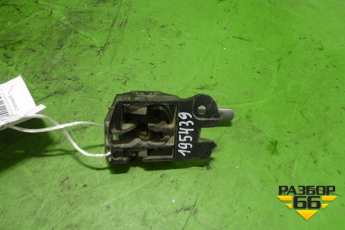 Ручка внутренняя двери задней левой для Toyota Auris с 2006-2012г