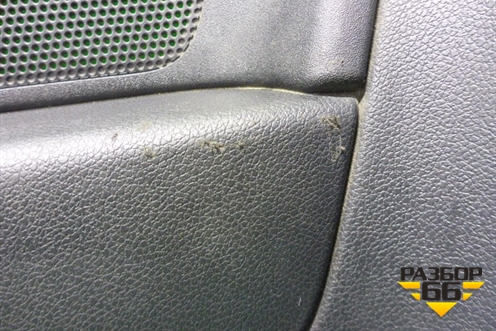 Обшивка салона боковая правая (3х дверный кузов) (2S51B31012) для Ford Fiesta с 2001-2008г