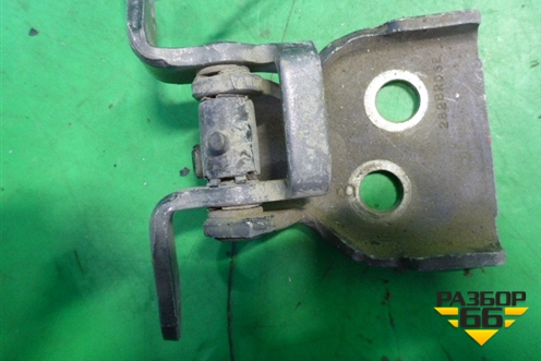 Петля двери передней правой верхняя для Ford Fiesta с 2001-2008г