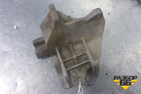 Кронштейн генератора для Subaru Legacy Outback (BP9) с 2003-2009г