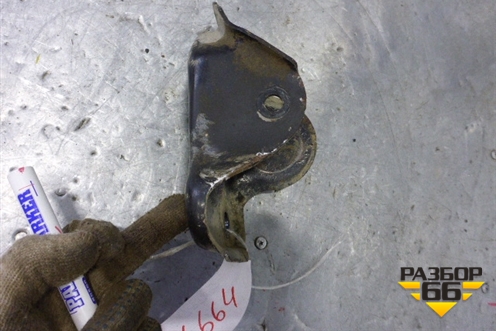 Кронштейн задней балки правый для Opel Corsa D с 2006-2014г