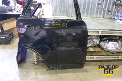 Дверь задняя правая (LR044228) для Land Rover Range Rover Sport с 2013-2022г
