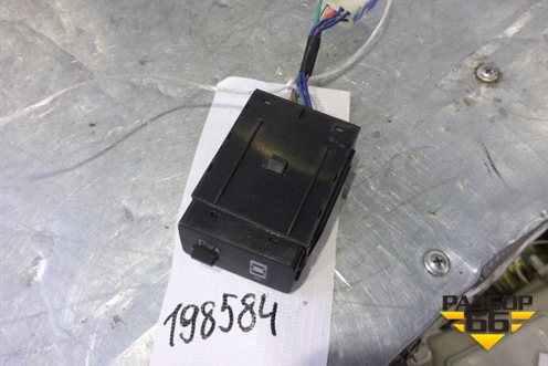 Кнопка выключения парковки (F33799200) для Chevrolet Rezzo с 2003г