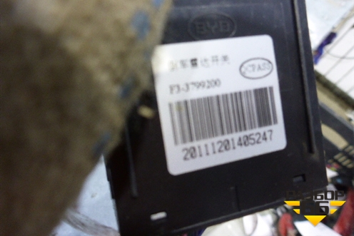 Кнопка выключения парковки (F33799200) для Chevrolet Rezzo с 2003г