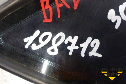 Стекло двери задней левой форточка (17060900F3018) для BYD F3 с 2007г