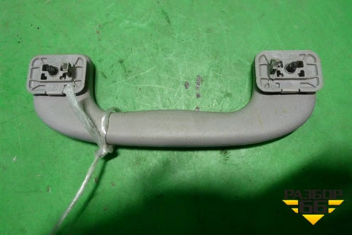 Ручка внутренняя потолочная (передняя) для Opel Corsa С с 2000-2006г