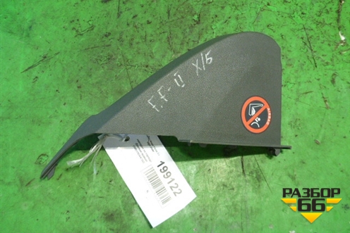 Накладка на торпедо (боковая правая) (4M51A044C60) для Ford Focus 2 с 2005-2008г
