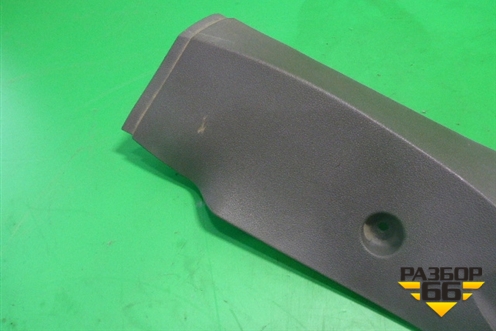 Обшивка стойки задняя нижняя левая (4M51A31017A) для Ford Focus 2 с 2008-2011г