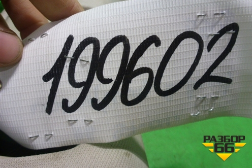Обшивка стойки центральная верхняя правая (4B0867244) для Audi A6 (C5) с 1997-2005г