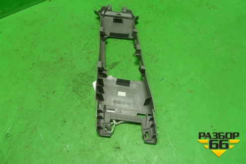 Обшивка стойки центральная верхняя правая (84111SNAA01120) для Honda Civic 4D с 2006-2012г