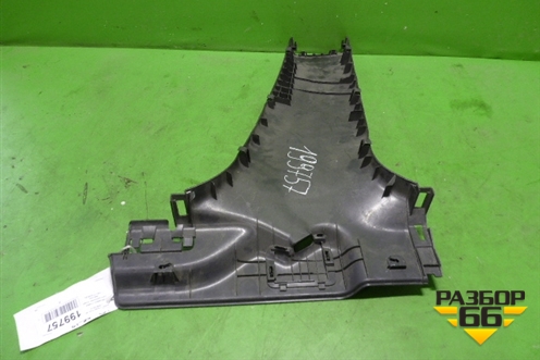 Обшивка стойки центральная нижняя левая (84171SNBJ0) для Honda Civic 4D с 2006-2012г