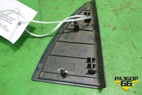 Накладка двери задней правой (уголок) (96238372) для Chevrolet Lanos с 2004г