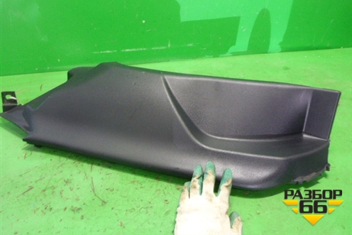 Обшивка стойки задняя нижняя левая (седан) (7212A079) для Mitsubishi Lancer-X с 2007г