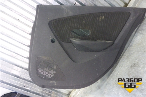 Обшивка двери задней правой под механику (829004AA0A) для Nissan Almera G15 с 2012г