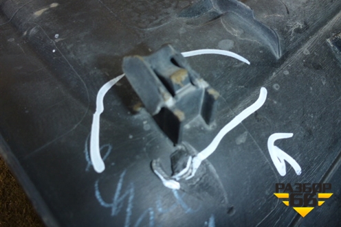 Накладка заднего бампера (до 2012г) (5216260040) для Toyota Land Cruiser (200) с 2008г