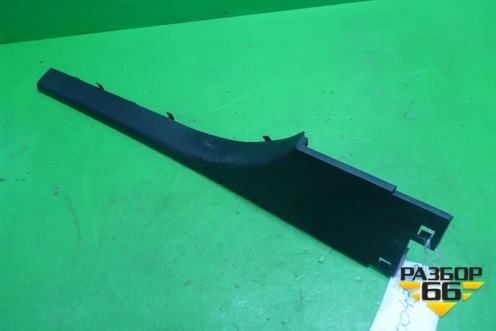 Накладка порога внутренняя переднего правого (769510001R) для Renault Megane 3 с 2008-2016г