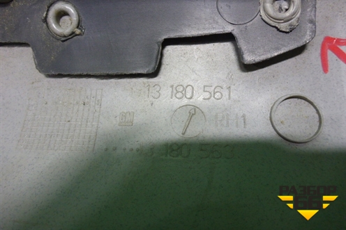 Обшивка стойки лобового стекла правая (13180561) для Opel Corsa D с 2006-2014г