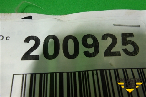 Обшивка стойки лобового стекла правая (13180561) для Opel Corsa D с 2006-2014г