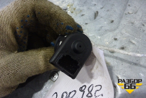 Переключатель регулировки зеркал (255706283R) для Nissan Almera G15 с 2012г